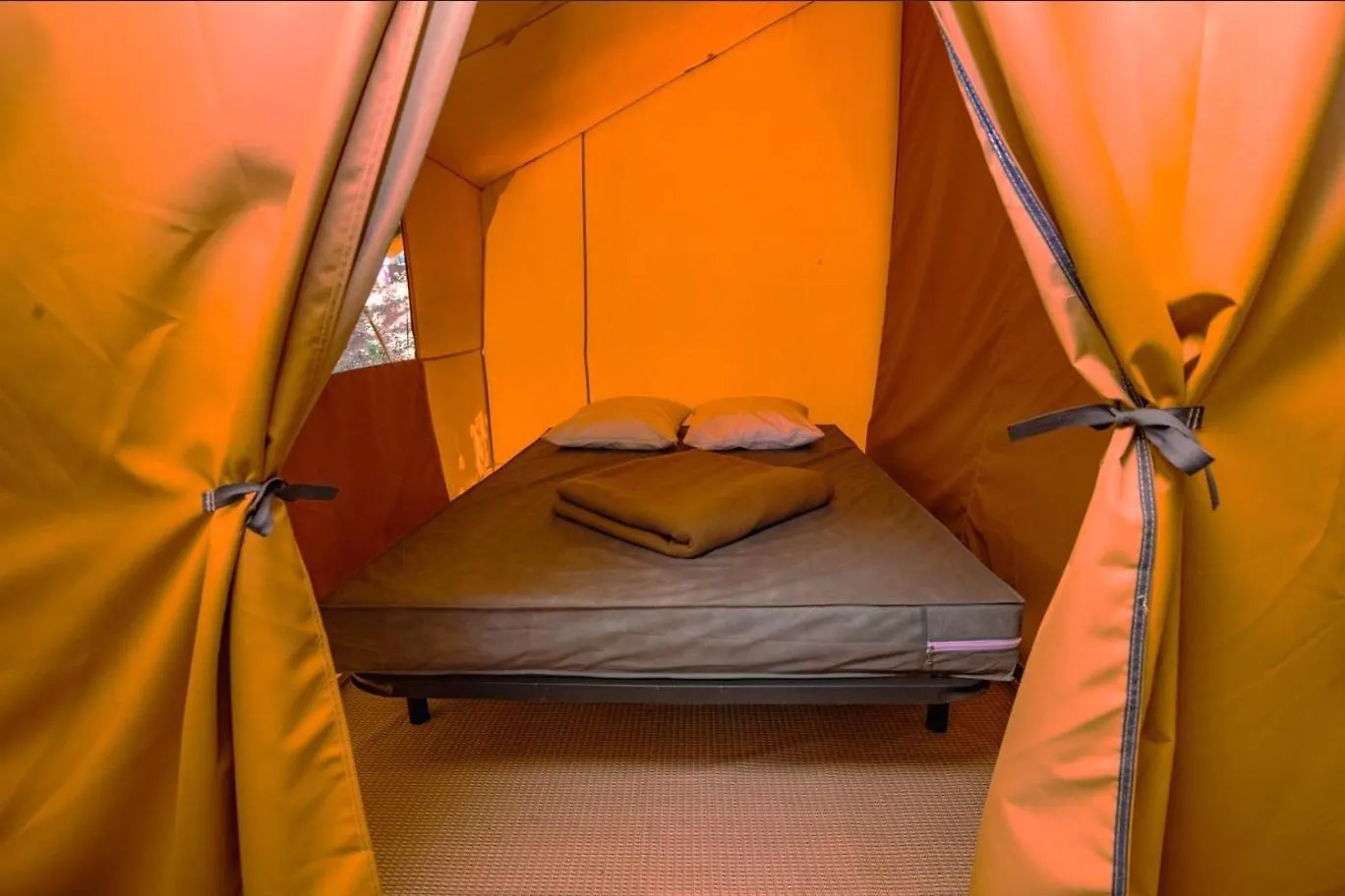 Camping Onlycamp Du Cret Saint-Jean-de-Sixt Campsite