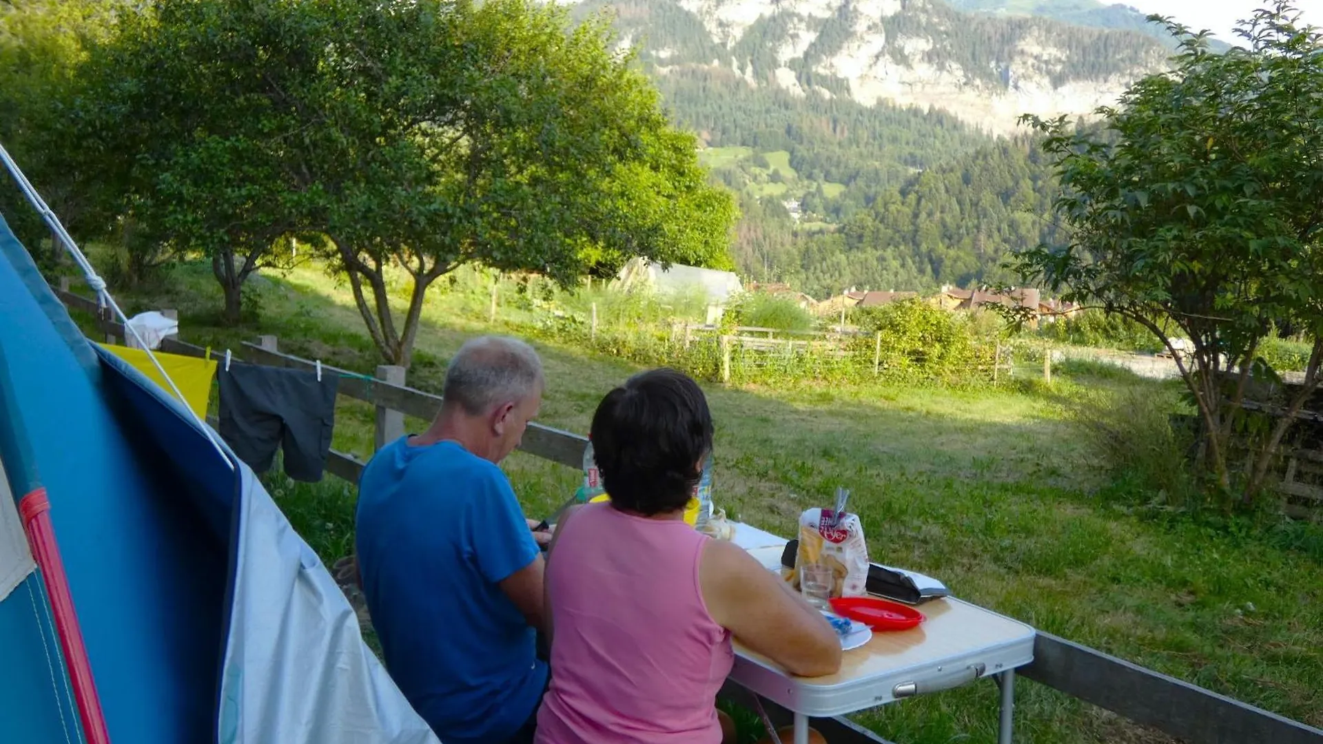 Camping Onlycamp Du Cret Saint-Jean-de-Sixt France
