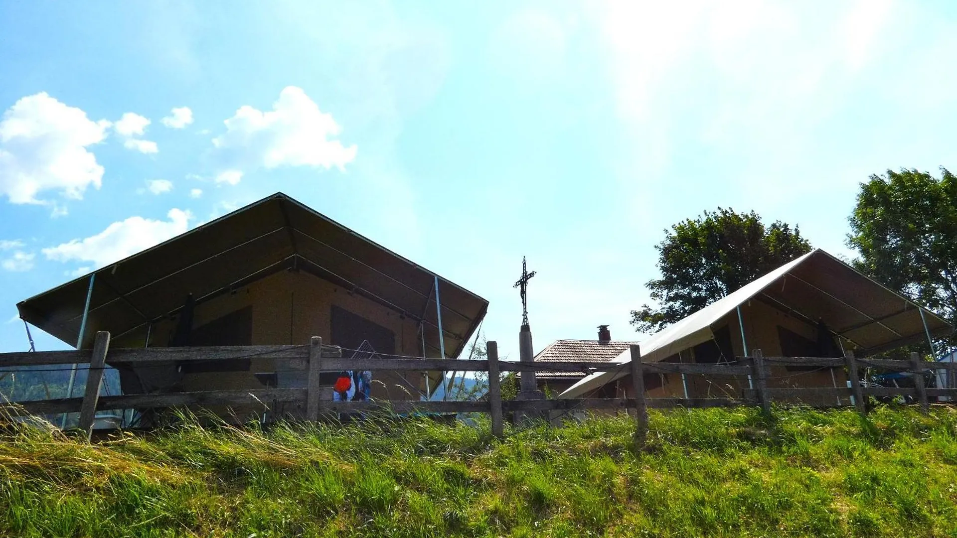 Camping Onlycamp Du Cret Saint-Jean-de-Sixt