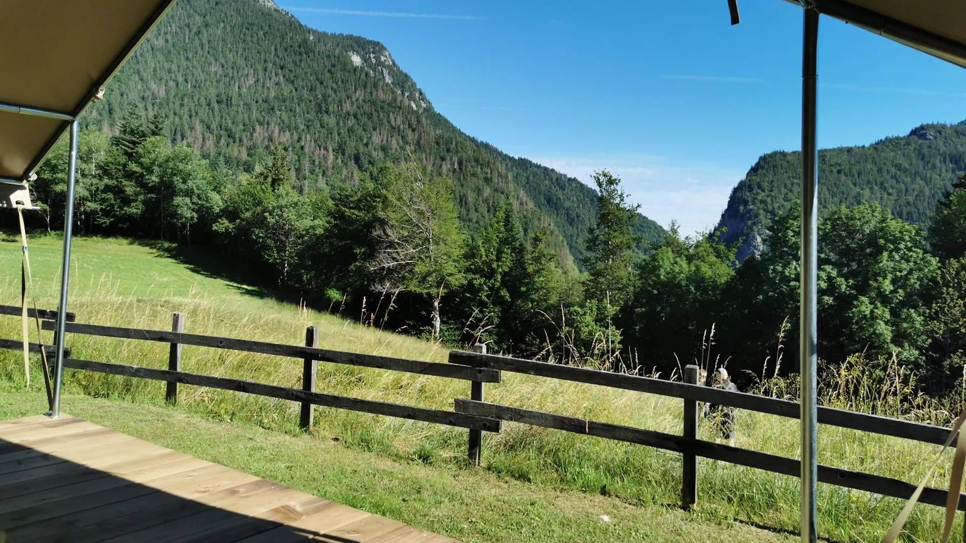 Campsite Camping Onlycamp Du Cret Saint-Jean-de-Sixt
